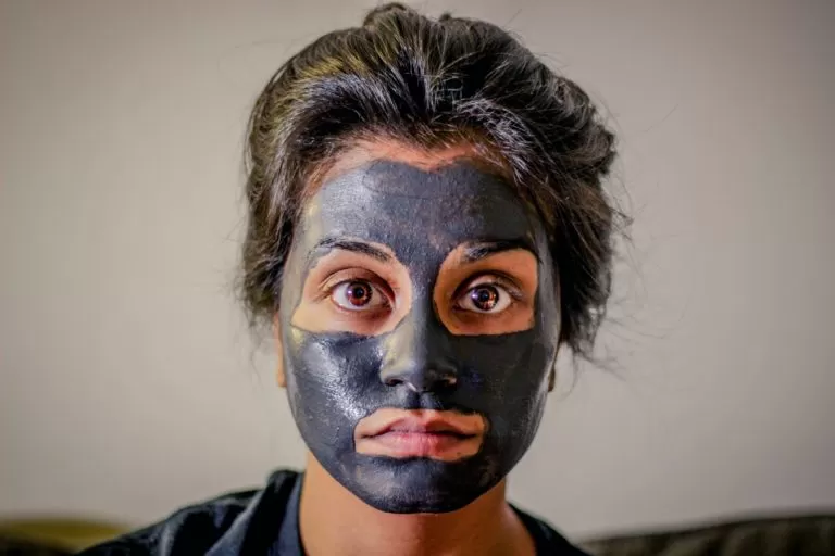10 Easy Homemade DIY Eye Masks For Removing Dark Circles