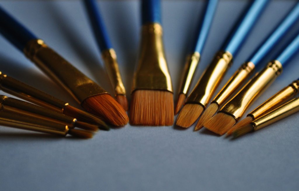 How to Select Makeup Brushes