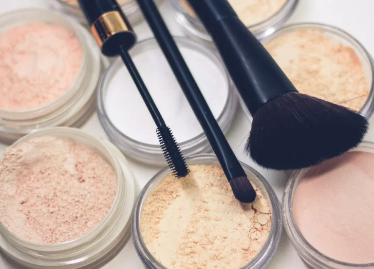 Hypoallergenic Makeup - The Answer to Sensitive Skin