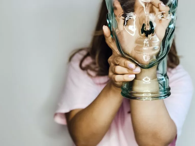 Combat Oily Skin What Is Glass Skin and How Can You Achieve It?