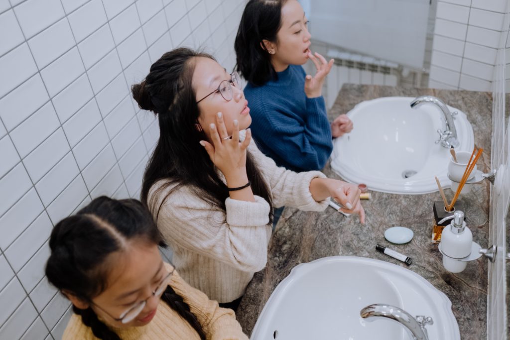 Makeup Tips for Teenagers