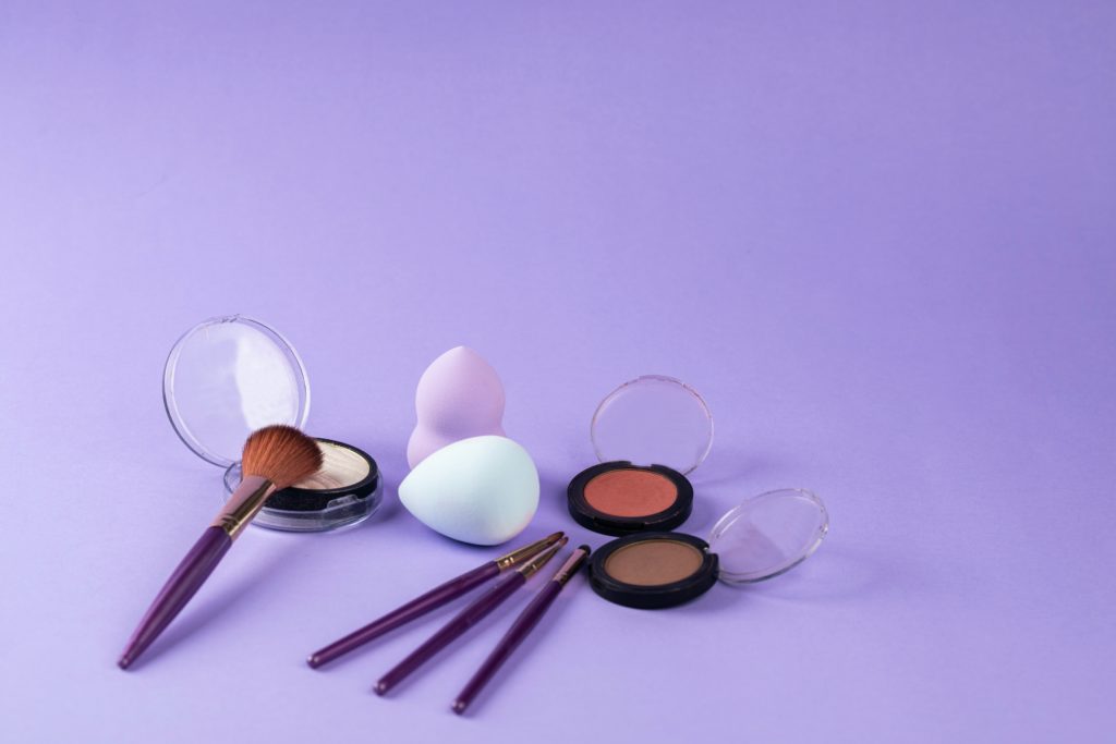 Makeup Products for Dry Skin