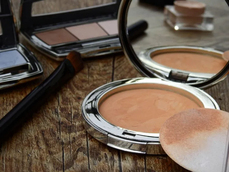 This or That – Regular Foundation or a BB Cream