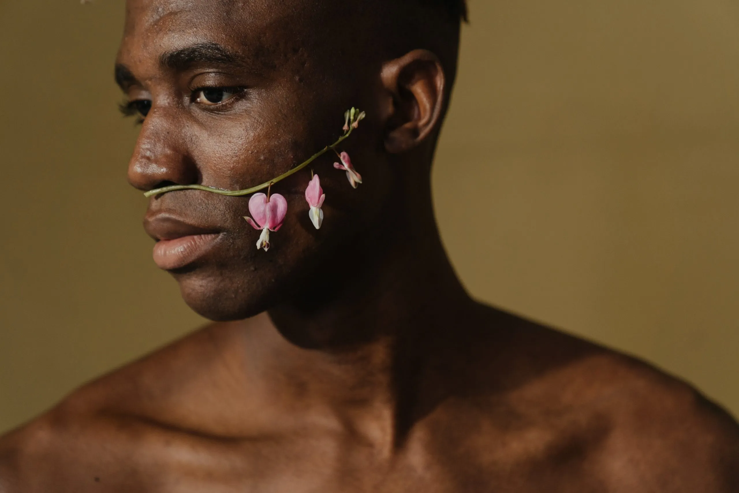 stressed-out skin Ingredients To Calm Down Stressed-Out Skin