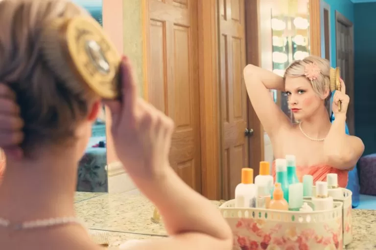 blonde dry curly hair The Best Monthly Hair Care Routine For Working Moms
