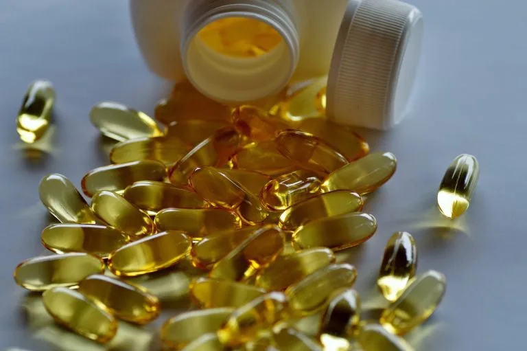 Combat Oily Skin Best Hair Growth Supplement