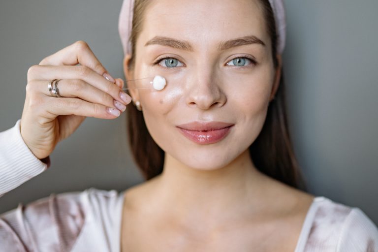 Best Eye Creams for Dark Circles