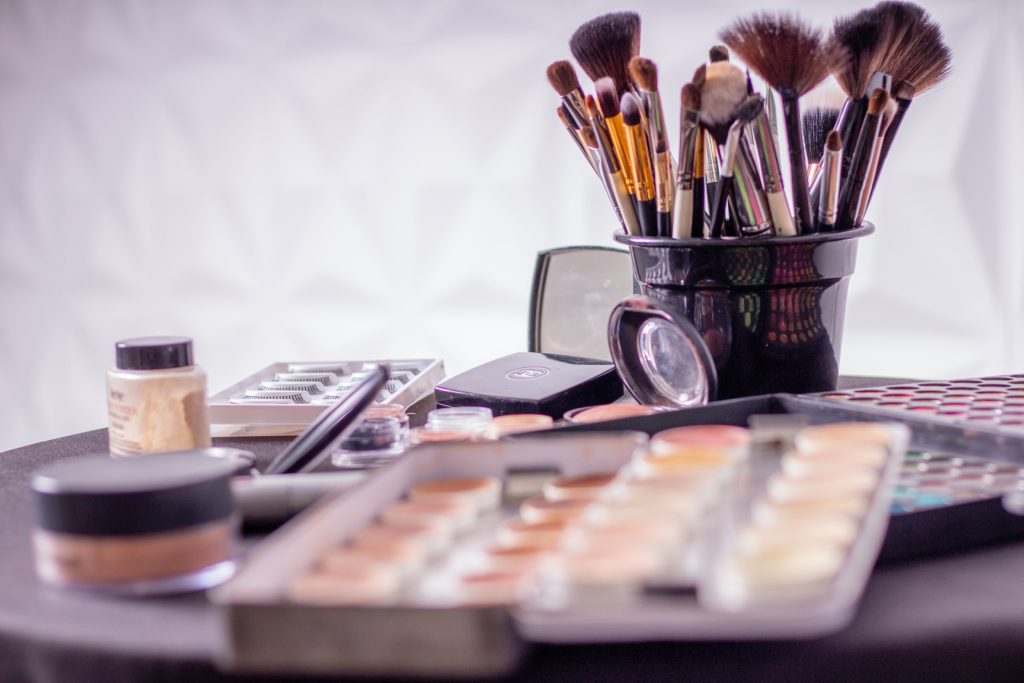 Best Makeup Brushes for a Flawless Look
