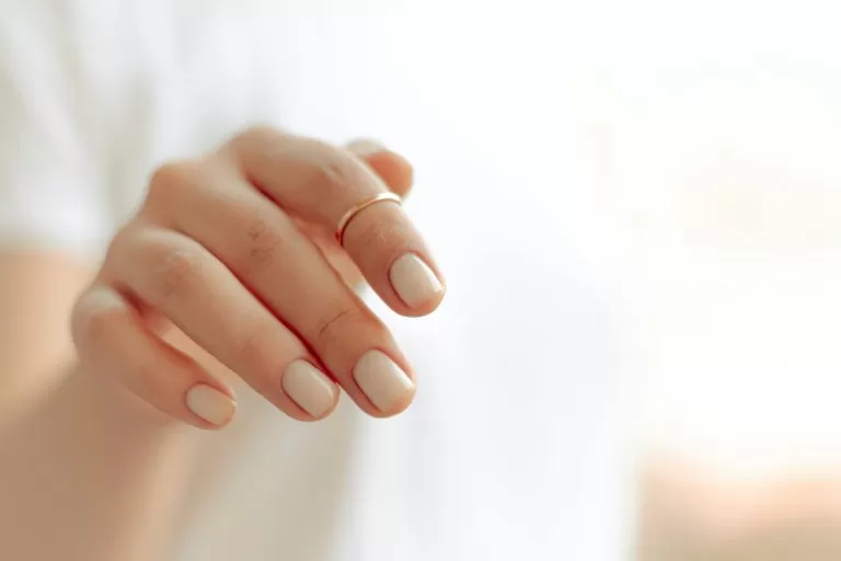 Tips for Maintaining Healthy Nails and Cuticles