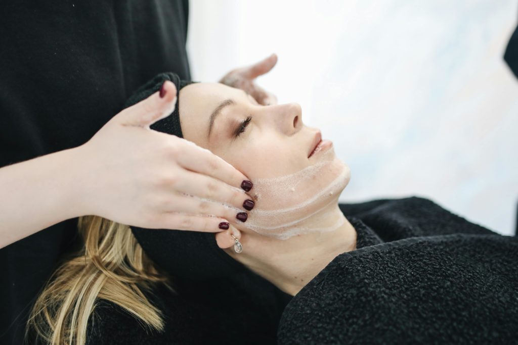 Ways To Use Yogurt For Healthy Skin