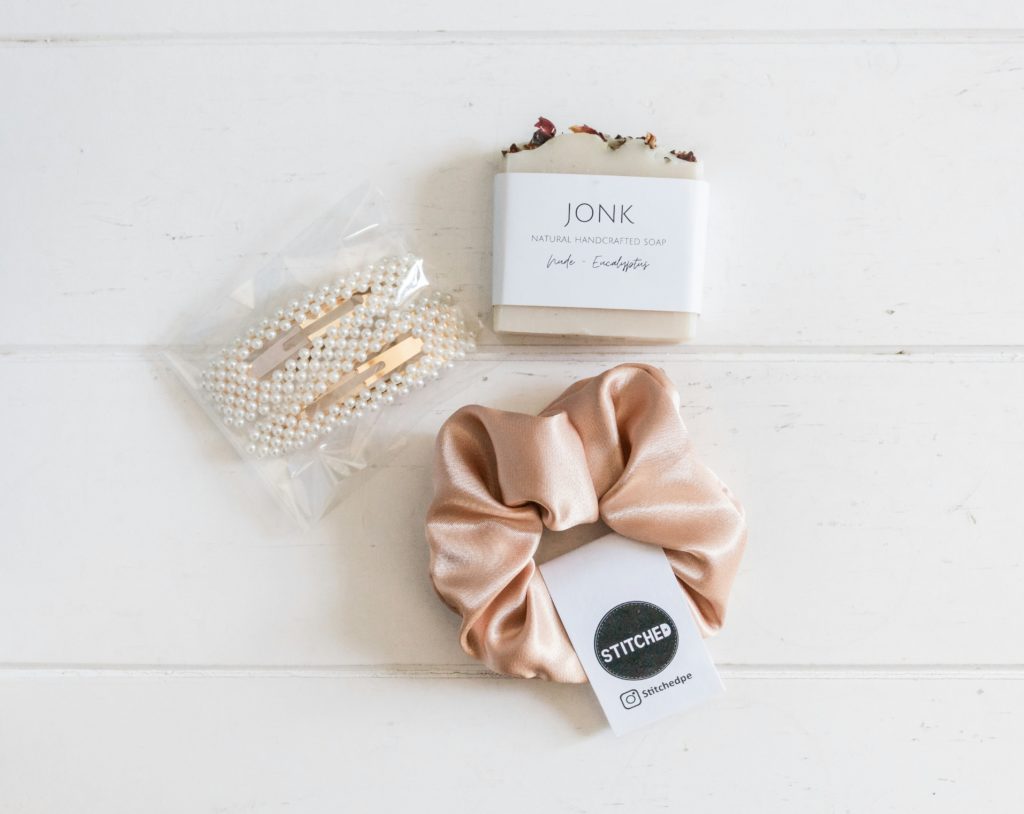 Benefits of Using a Silk Scrunchie for Hair Health
