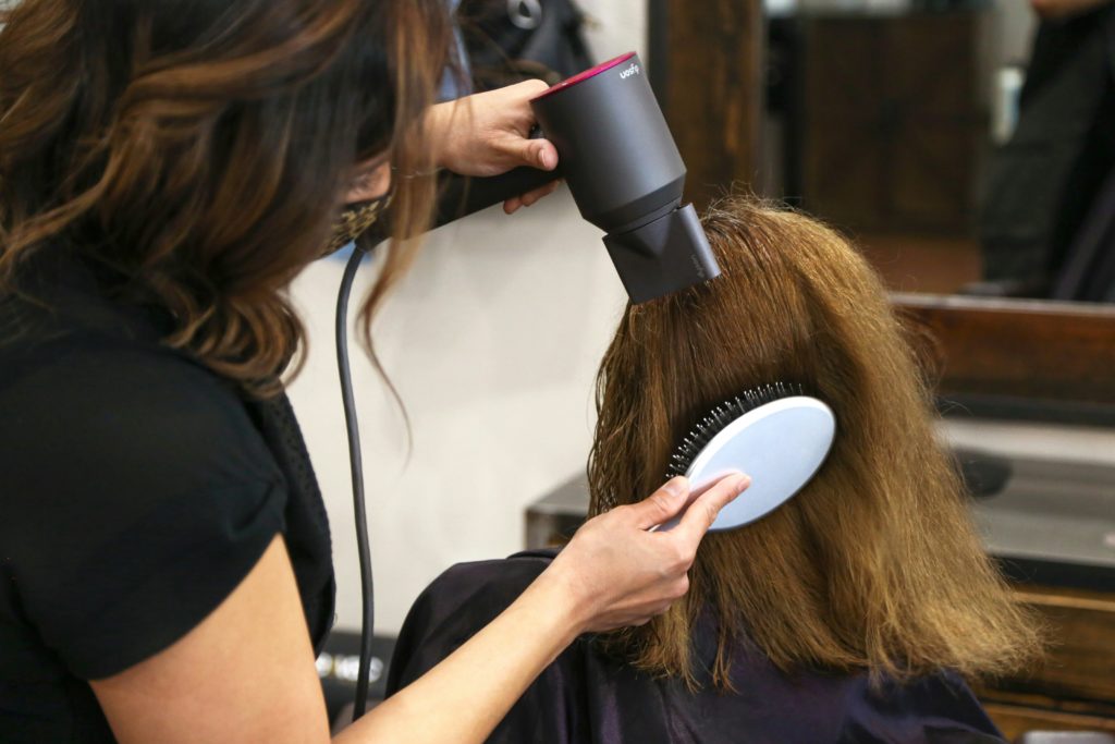 How to Choose the Right Hairbrush for Your Hair Type