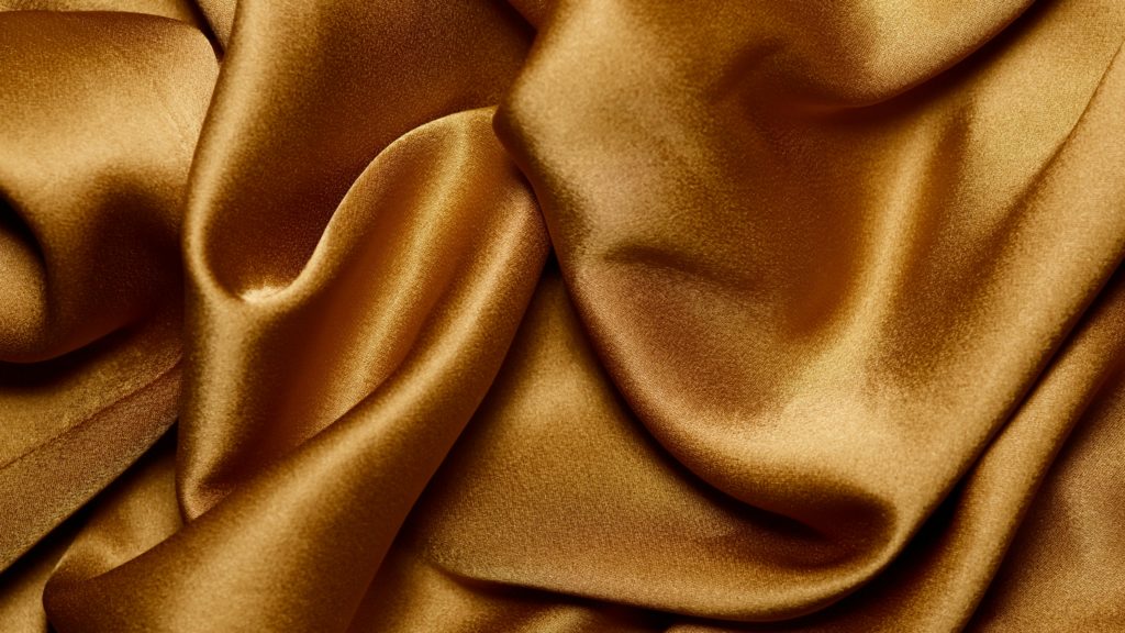 Benefits of Using a Silk Hair Wrap