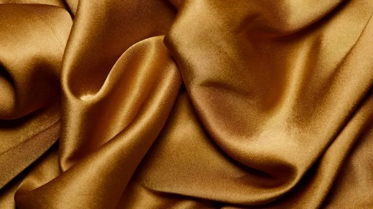 Benefits of Using a Silk Hair Wrap