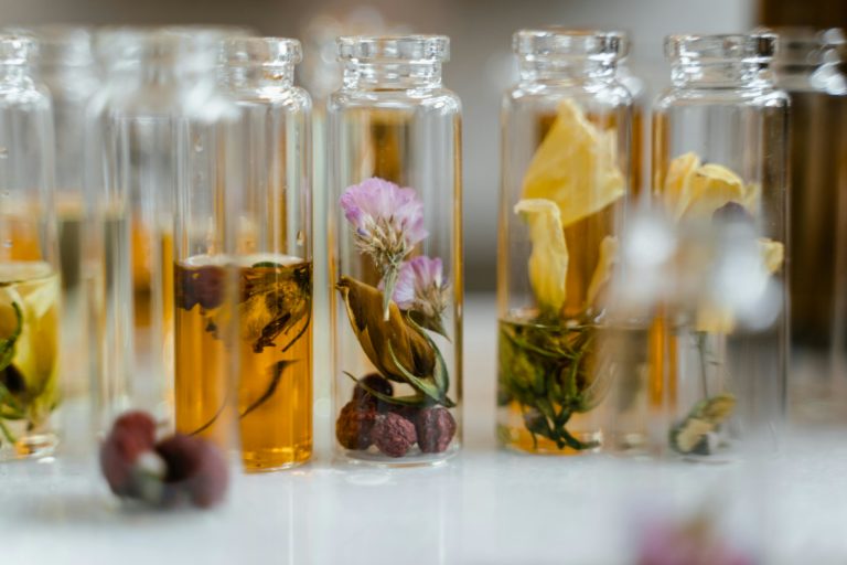 Best Organic Perfumes for Natural Scents