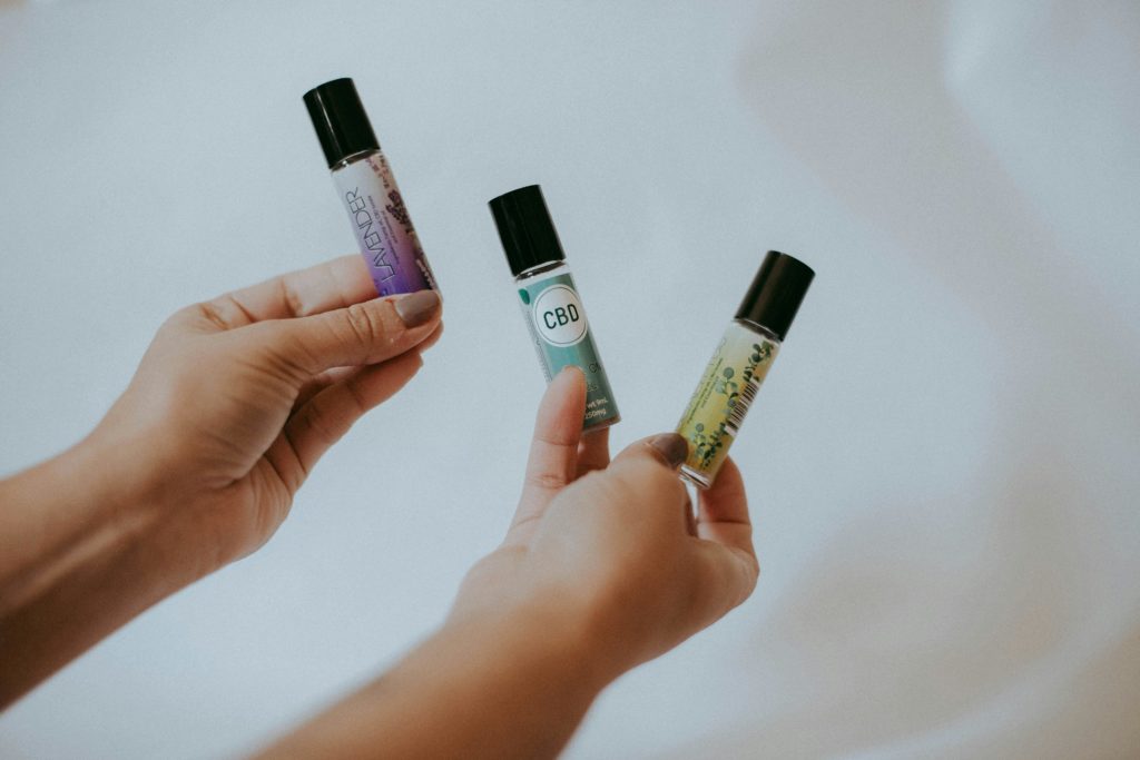 Art of Scent Layering: Creating Unique Fragrance Combinations