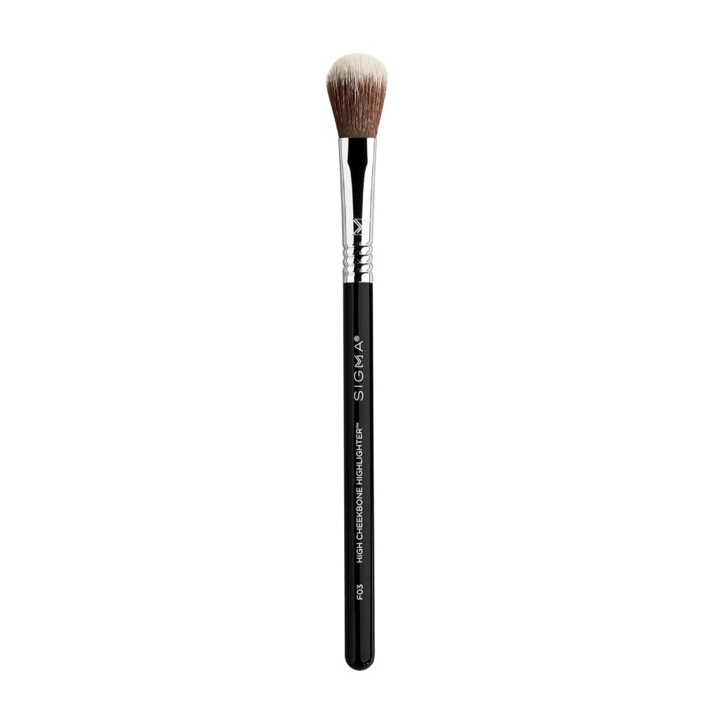 Sigma Beauty F03 High Cheekbone Highlighter Brush