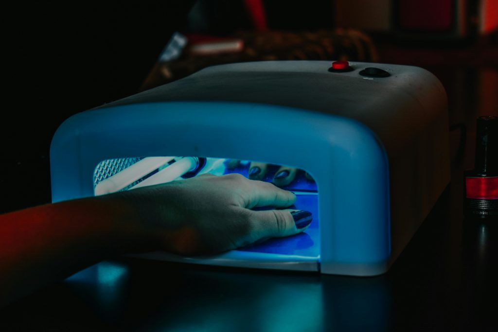 Best Gel Nail Polish Kits with UV Light