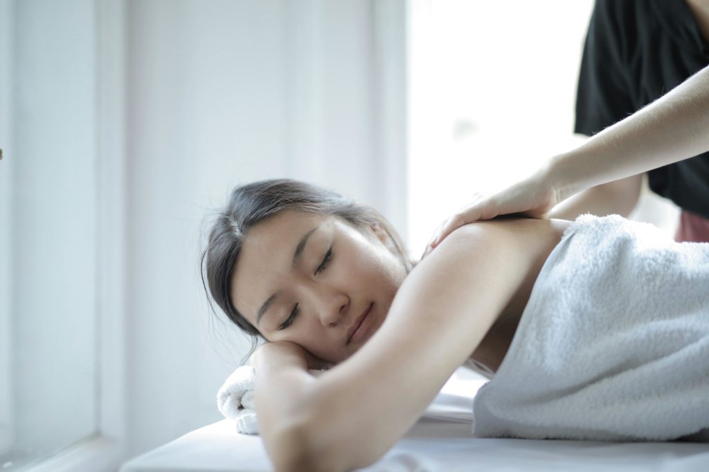 Importance of Regular Body Massages for Circulation