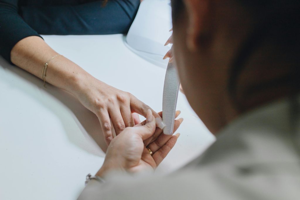 Benefits of Using a Nail Buffer