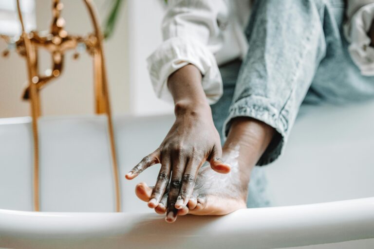 How to Choose the Right Foot Cream for Calluses and Cracks