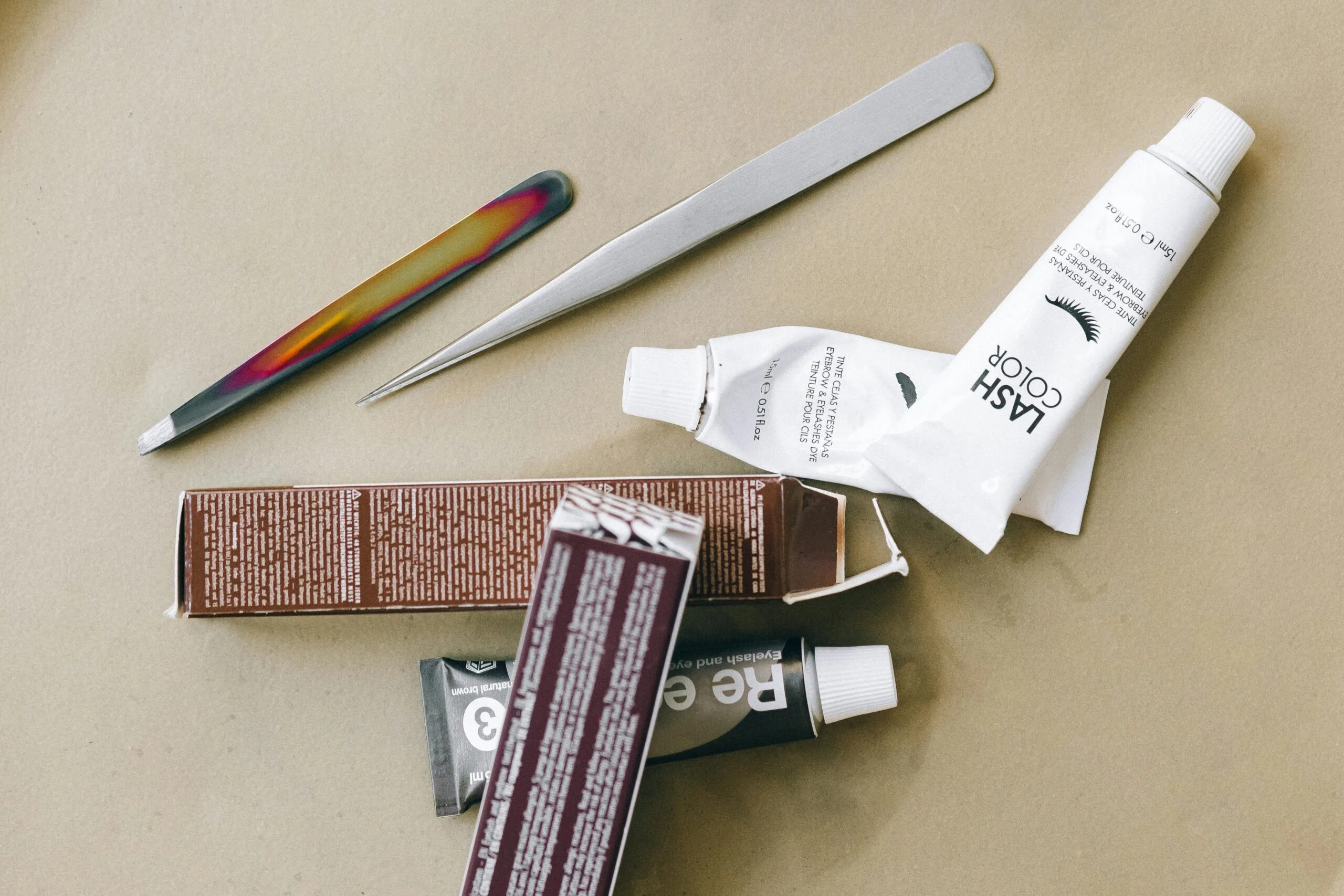 Best Eyelash Extension Glue Removers