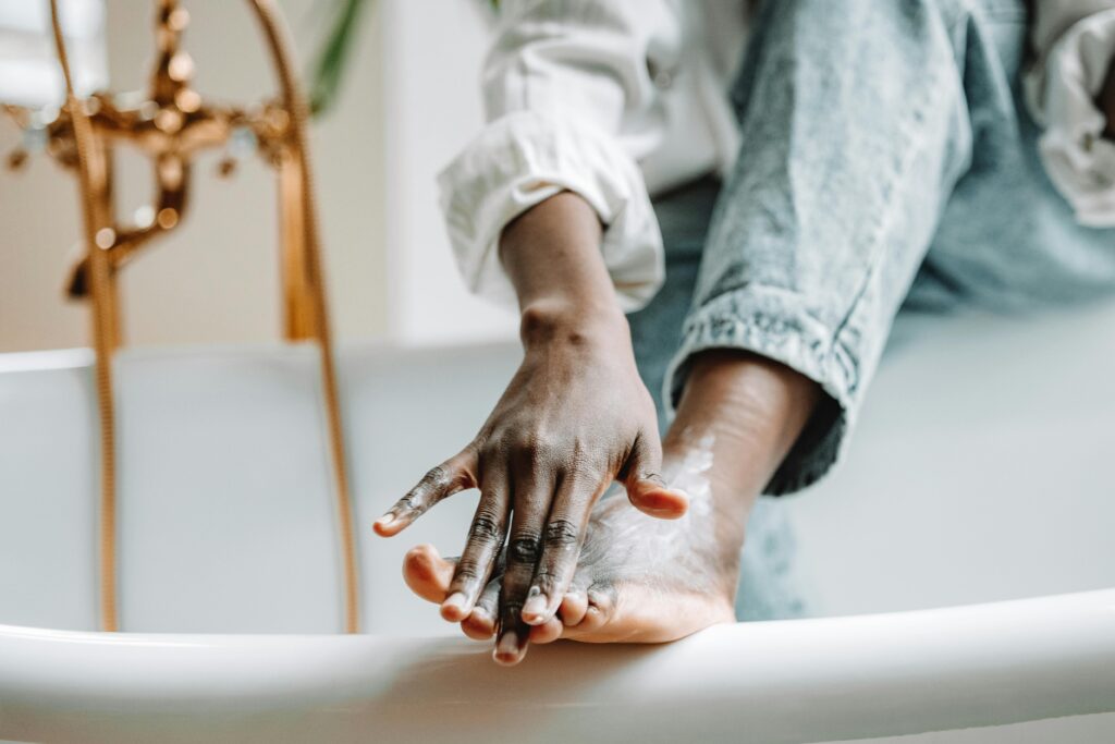 Benefits of Using a Foot Mask