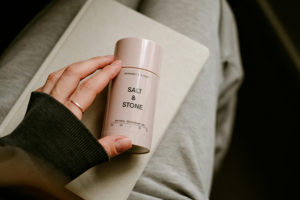 Benefits of Using Solid Perfume for On-the-Go Touch-Ups