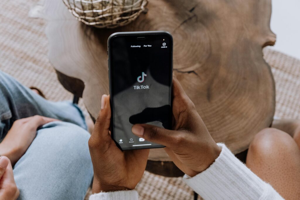 Benefits of Following TikTok Beauty Trends for Inspiration