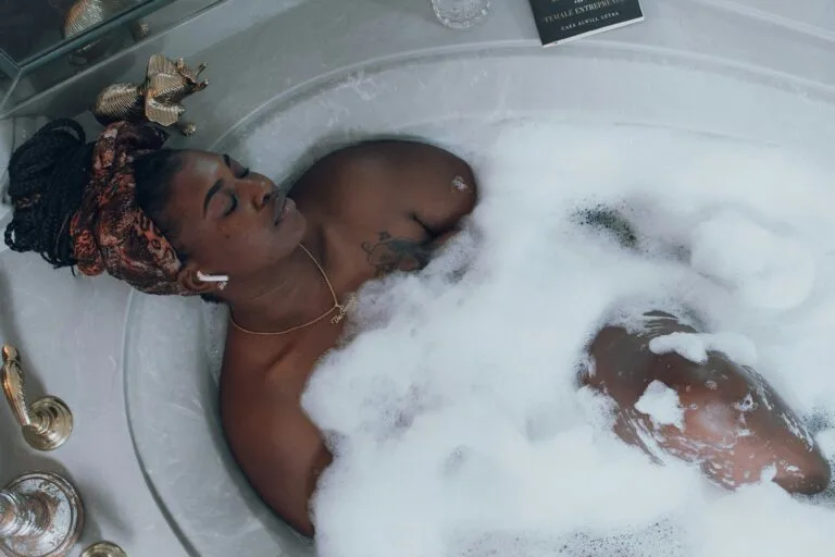 DIY Natural Bath Rituals for Mental Health and Emotional Well-Being