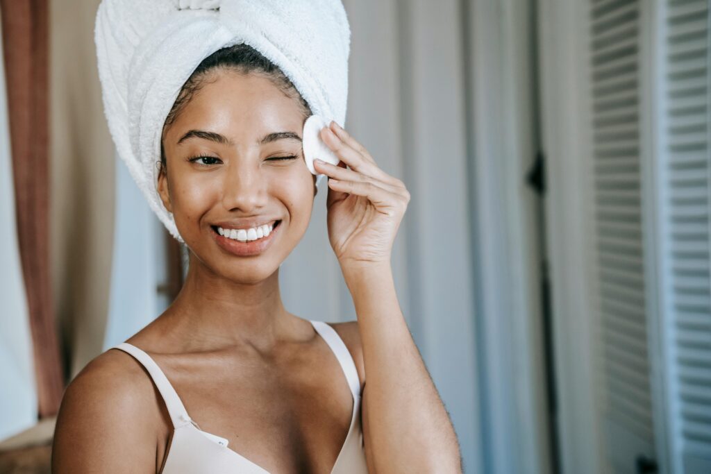 Benefits of Facial Cupping for Lymphatic Drainage and Skin Health