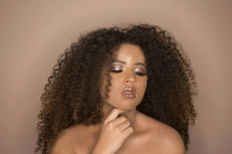 How to Create Flawless Complexion with Color Correction Makeup Techniques for Enhancing Hooded Eyes