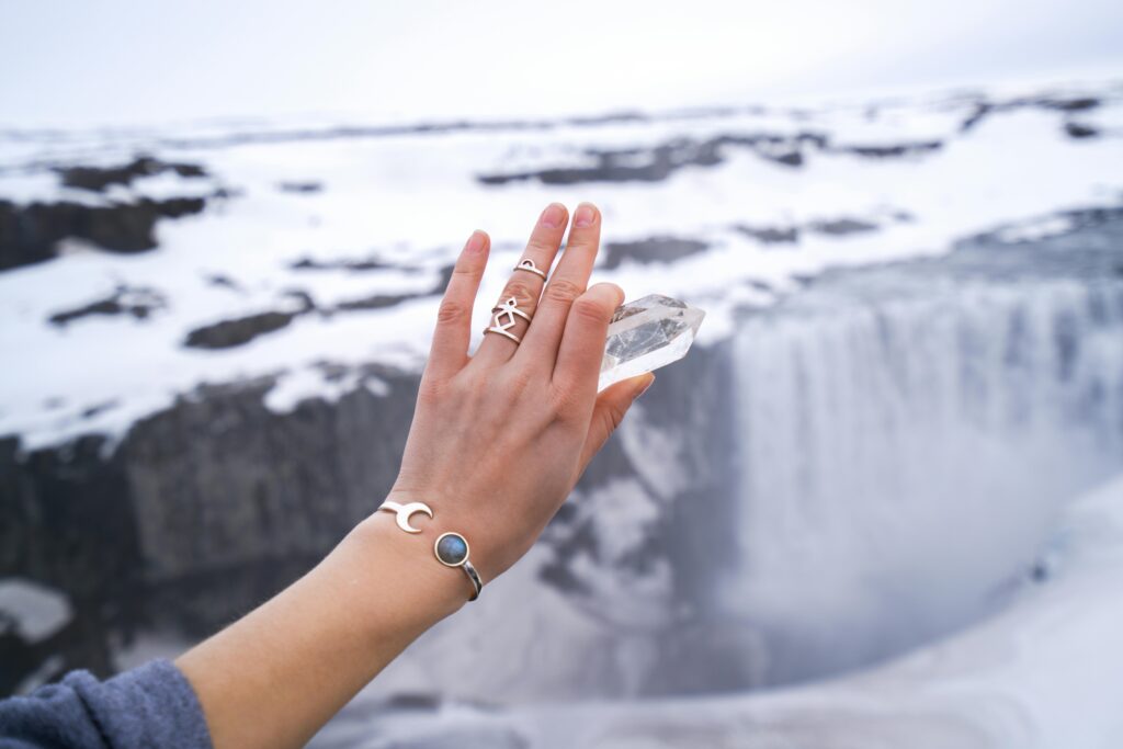 Benefits of Using Skin Icing for Pore Minimization and Inflammation
