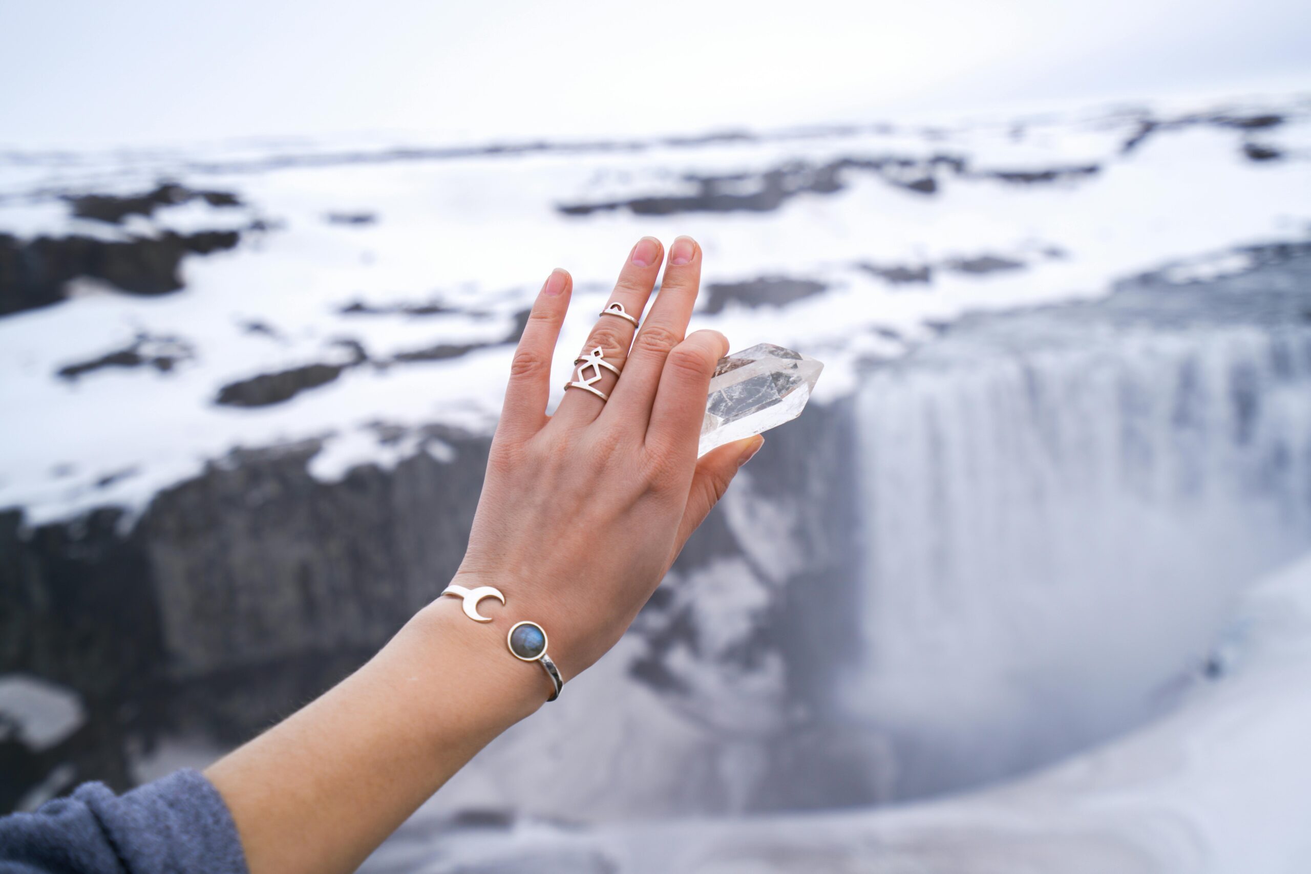 Benefits of Using Skin Icing for Pore Minimization and Inflammation