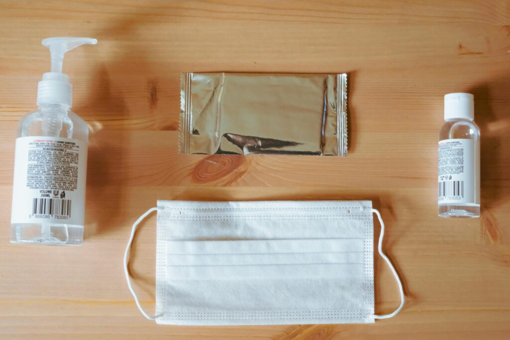 DIY Makeup Brush Disinfectant Wipes for On-the-Go Hygiene