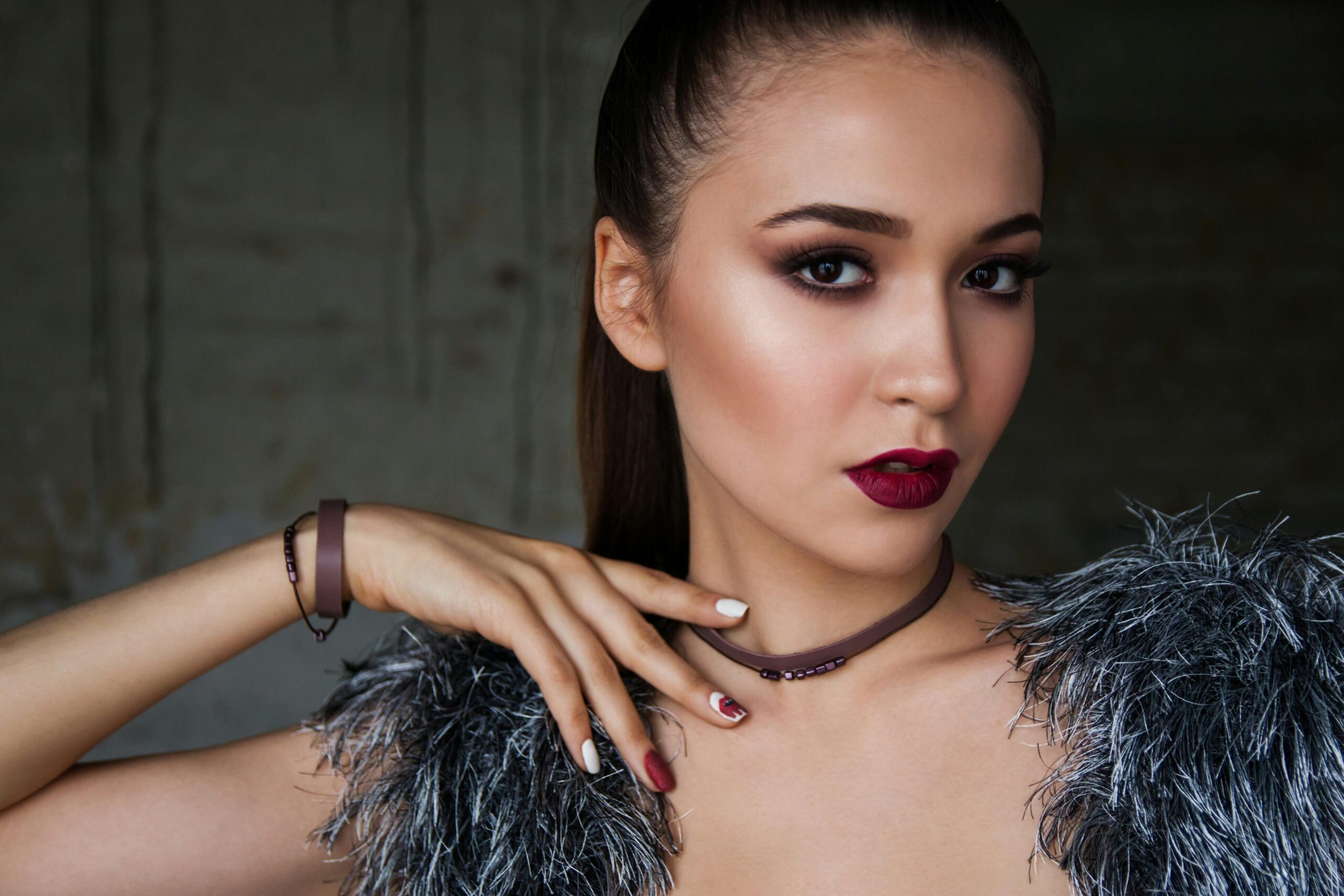 Makeup Trends Inspired by Cybernetics: Metallics and Circuitry