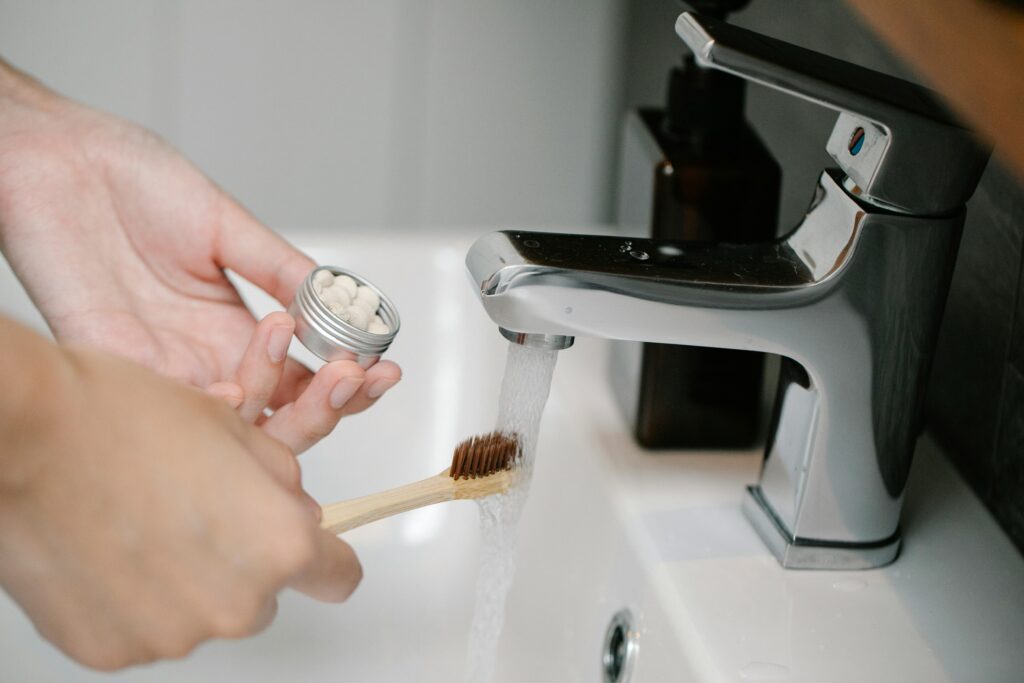 DIY Toothpaste Tablets for Travel-Friendly Oral Hygiene
