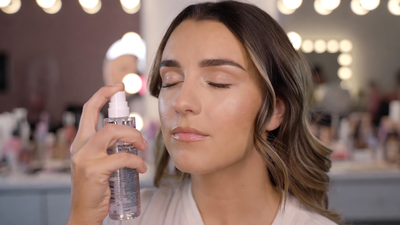 Best Waterproof Setting Sprays