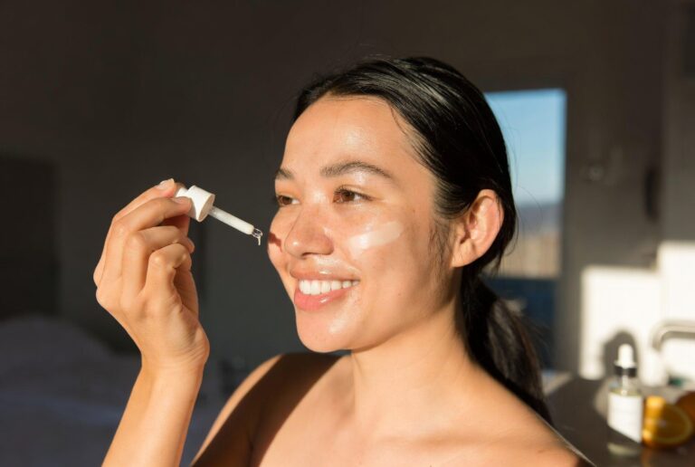 Best Vitamin C Serums for Glowing Skin