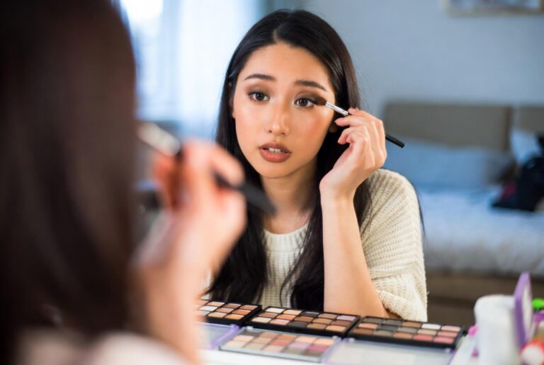 Best Eyeshadow Palettes for Everyday Looks